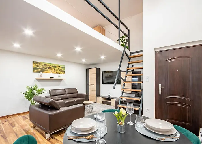 Cozy Nest For Couples *