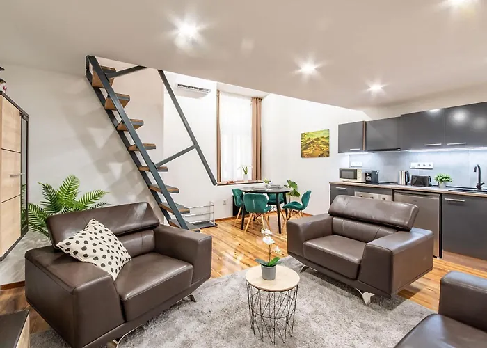 Cozy Nest For Couples Budapest