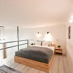 Cozy Nest For Couples Апартаменты